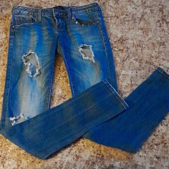 !!Rerock for Express Skinny Distressed Jeans With Studs Women's Size 2 - Picture 1 of 9